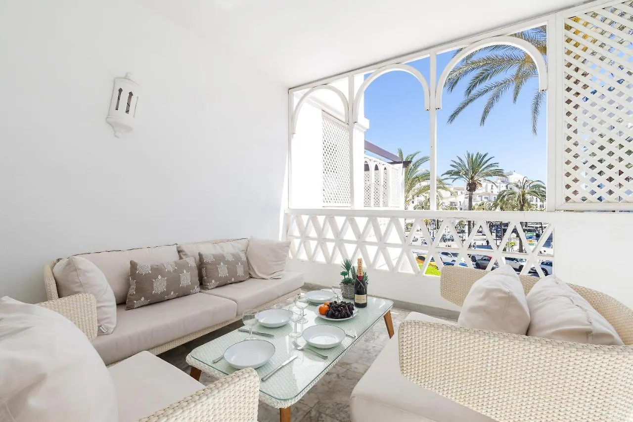 Beautiful 2 Bed Playas Del Duque + Parking Rdr294 Apartment Marbella