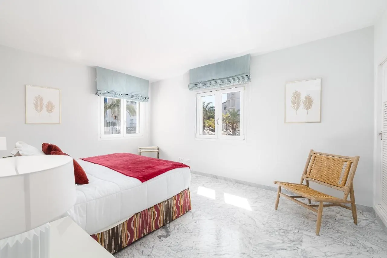 Beautiful 2 Bed Playas Del Duque + Parking Rdr294 Apartment Marbella