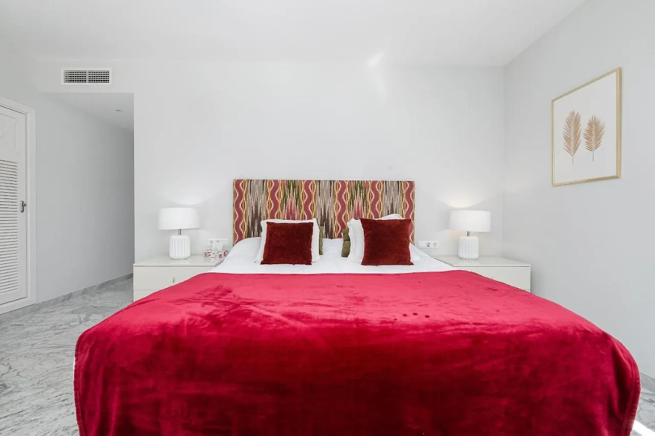 Beautiful 2 Bed Playas Del Duque + Parking Rdr294 Apartment Marbella Spain